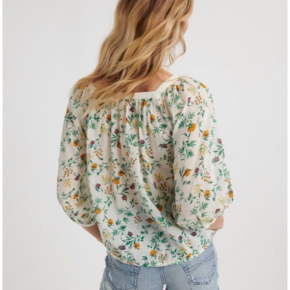 Sold- Lucky brand floral peasant style blouse - Picture 4 of 4